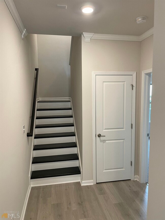 Building Photo - 3726 Davis Cir