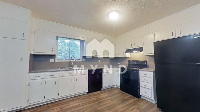 Foto del edificio - 3 br, 2 bath House - 504 Carlton Blvd