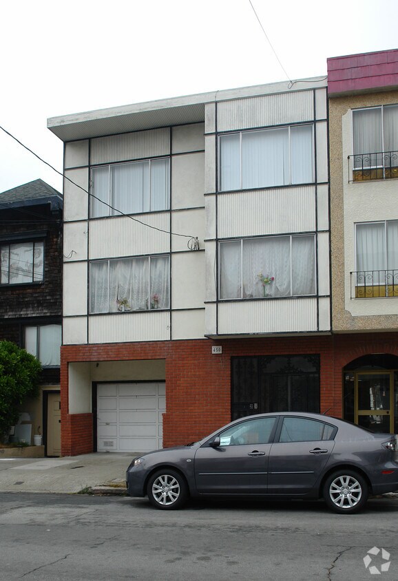 Building Photo - 450 23rd Ave