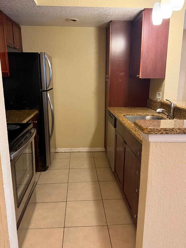 Foto del edificio - 5120 Conroy Rd