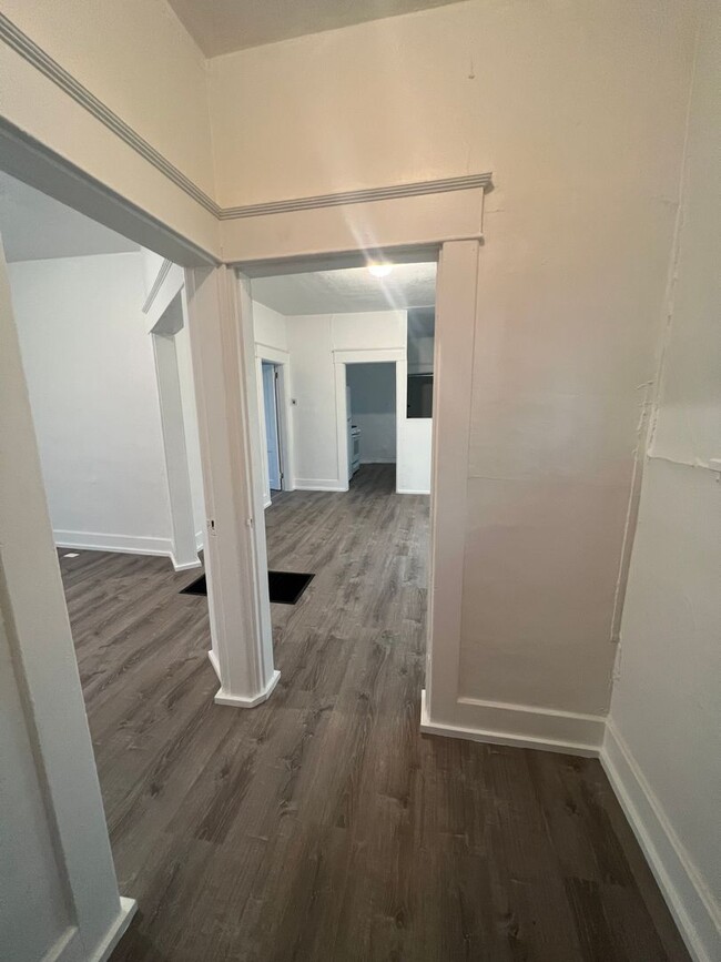 Foto del edificio - 2 Bedroom/Pet Friendly Move In Ready!