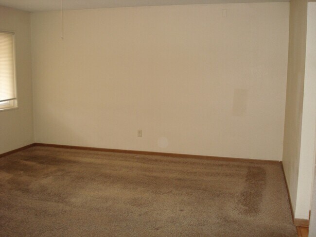 Foto del edificio - SINGLE FAMILY HOME
