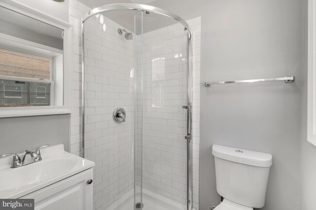 Main Floor Bathroom - 1314 S Carey St