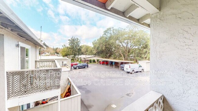 Building Photo - 150 Brush Creek Rd