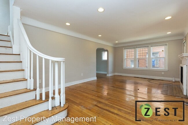 Building Photo - 3 br, 2 bath House - 17311 Woodingham Ave