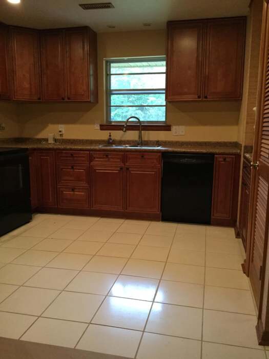 Foto del edificio - 3902 Rosalind Ln