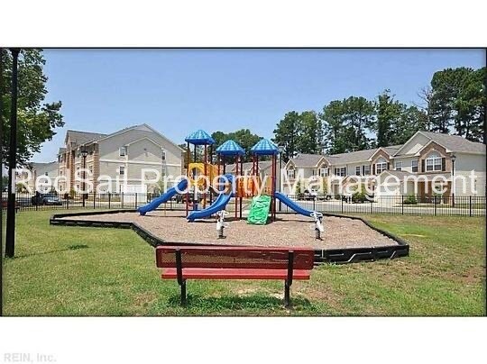 Building Photo - COLONIAL CROSSING HOME AVAILABLE!!
