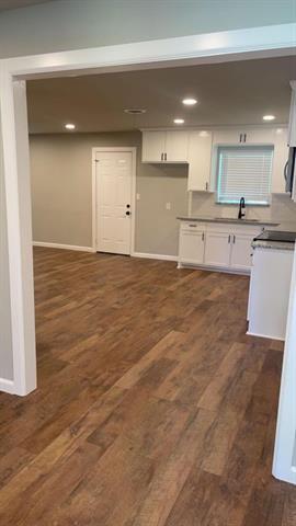 Building Photo - 2909 Sarah Jane Ln