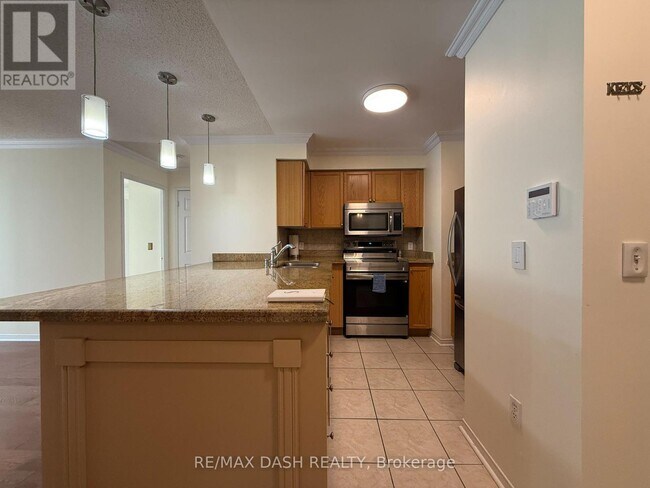 Photo du bâtiment - 17 Michael Power Pl