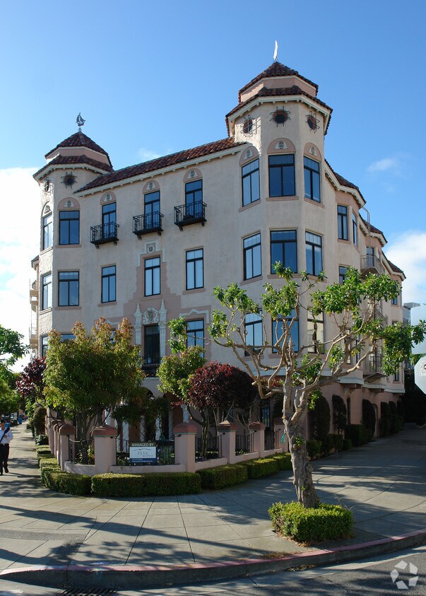 Foto del edificio - 499 Marina Dr