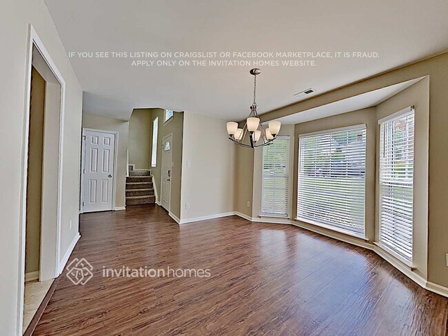 Foto del edificio - 15014 Ashlight Dr