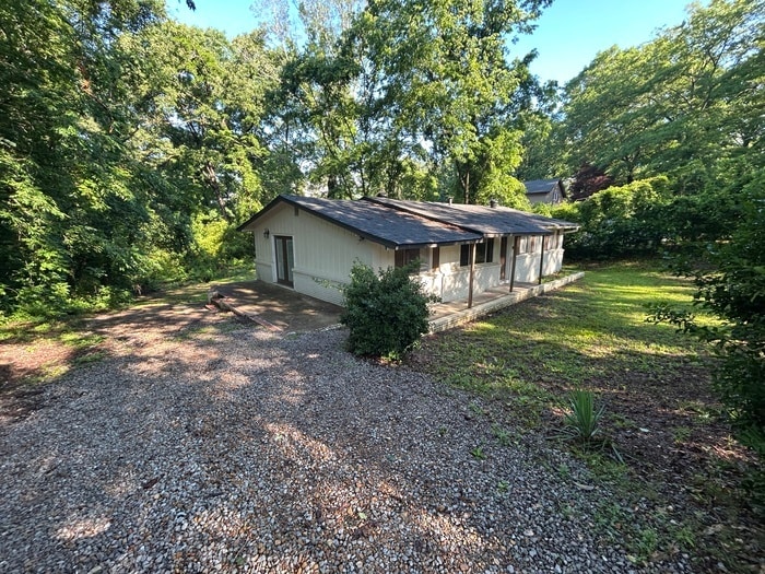 Primary Photo - 217 Hilltop Rd