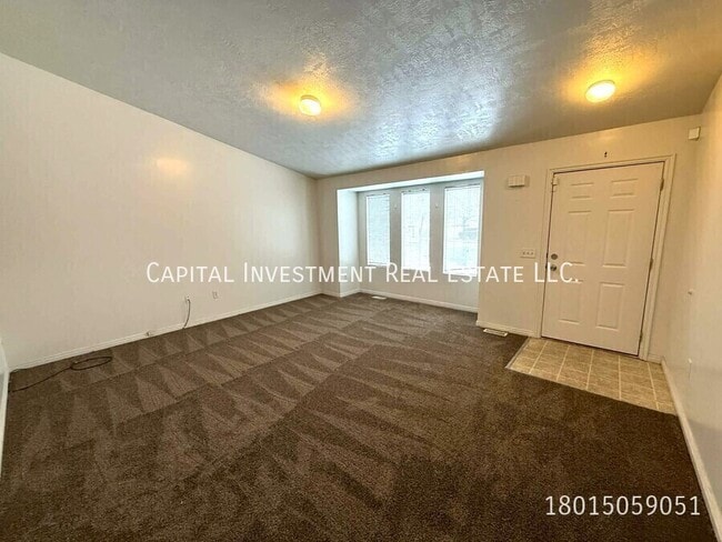 Photo - 5480 W 4260 S House