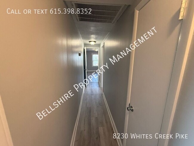 Foto del edificio - 8230 Whites Creek Pike