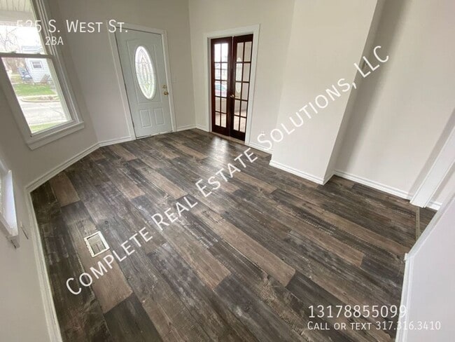 Building Photo - 525 S West St