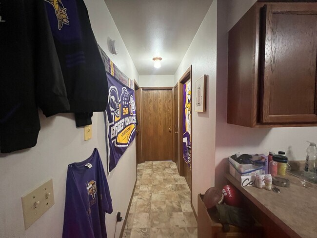 Foto del edificio - 915 Genrich St