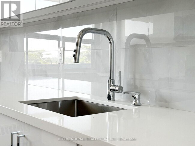 Building Photo - 235-235 Grandravine Dr
