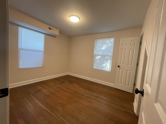 Building Photo - 101 Honeycutt Dr