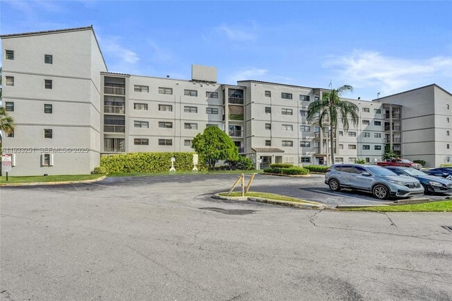 Foto del edificio - 701 NW 19th St