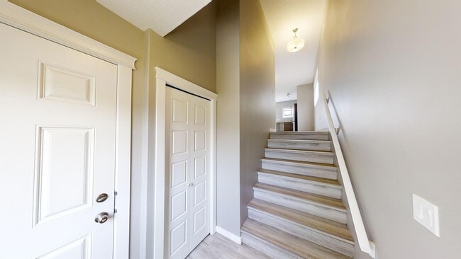 Building Photo - 8065 91 St