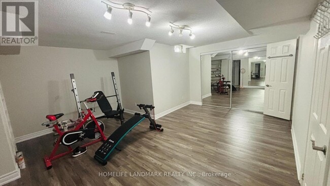 Photo du bâtiment - 79 Yorkland St