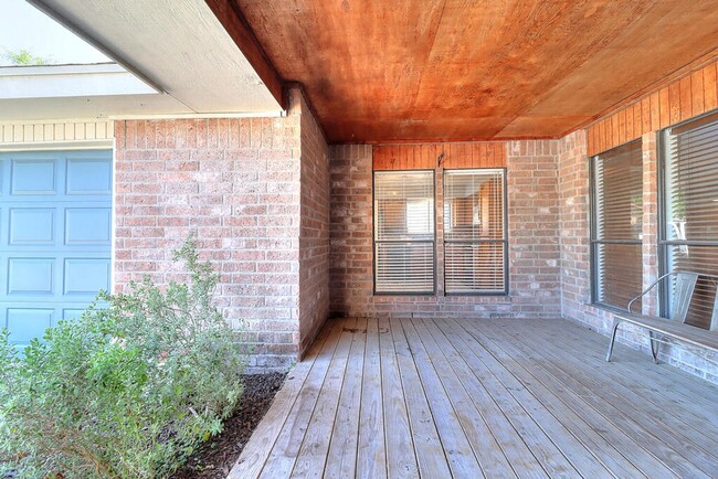 Foto del edificio - 7034 Powderhorn Ct