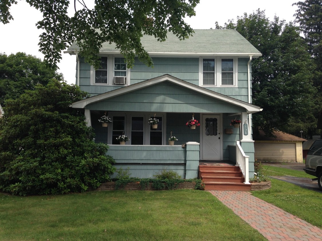 138 Fuller Ave, Corning, NY 14830 House for Rent in Corning, NY