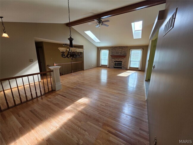 Foto del edificio - 3935 Rhine Ct