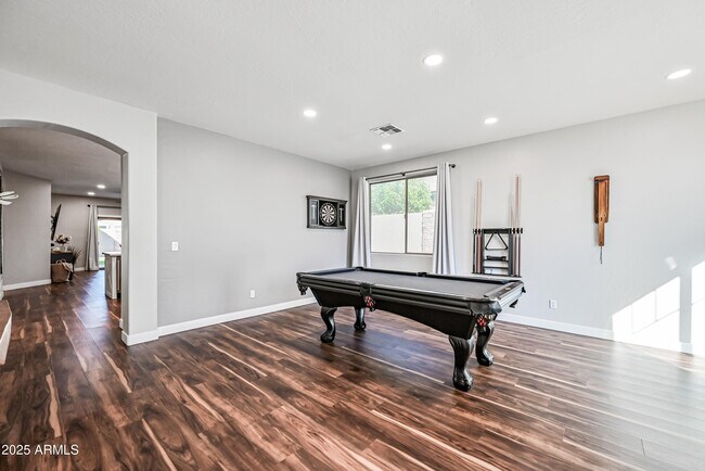 Foto del edificio - 3156 E Country Shadows St