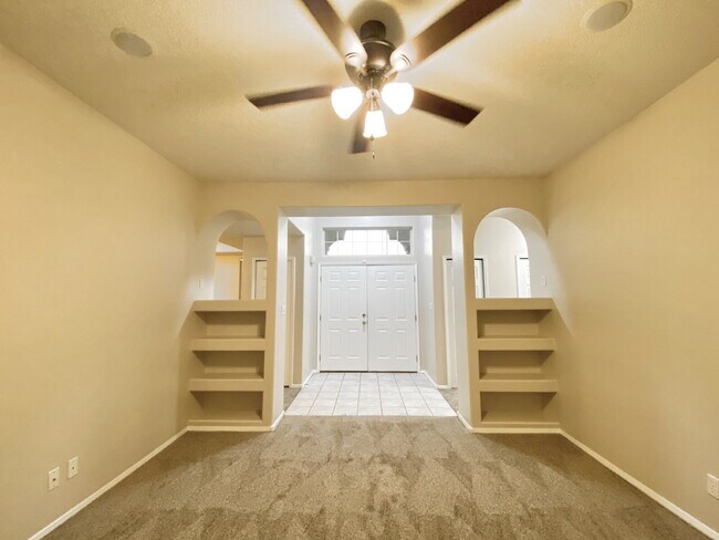 Foto del edificio - COMING SOON - Enchanted Hills - 4BR/2Bath