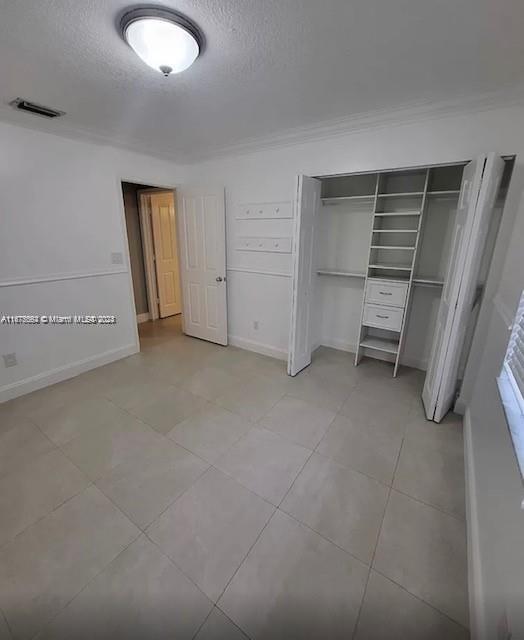 Building Photo - 16460 SW 144th Pl