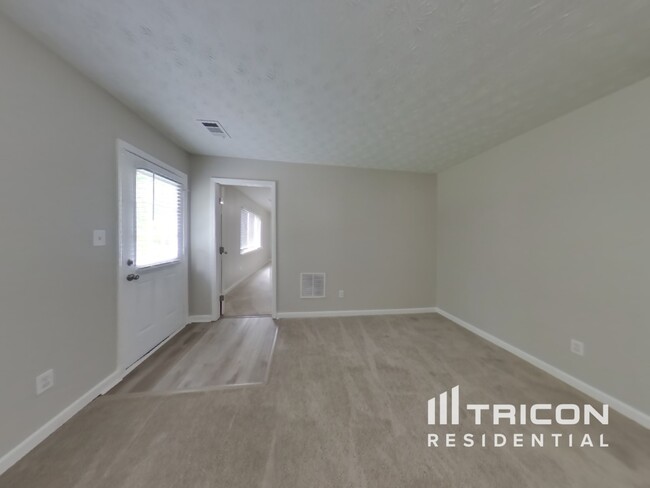 Building Photo - 2162 Mulberry Lane Lithonia GA