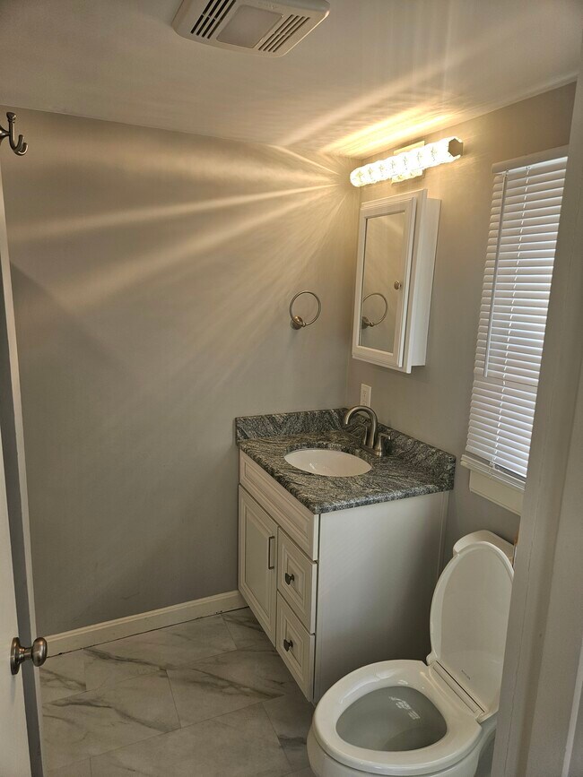 Photo - 58 Call St Apartments