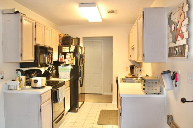 Foto del edificio - 196 Lola Cir