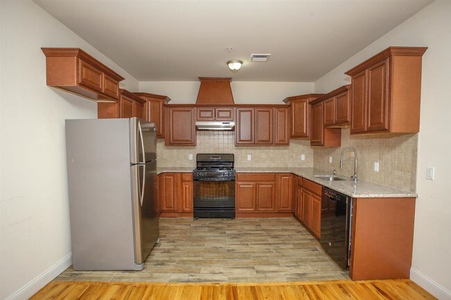 Foto del edificio - 231 Hutton St