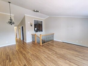 Building Photo - 422 1/2 Prospectors Point