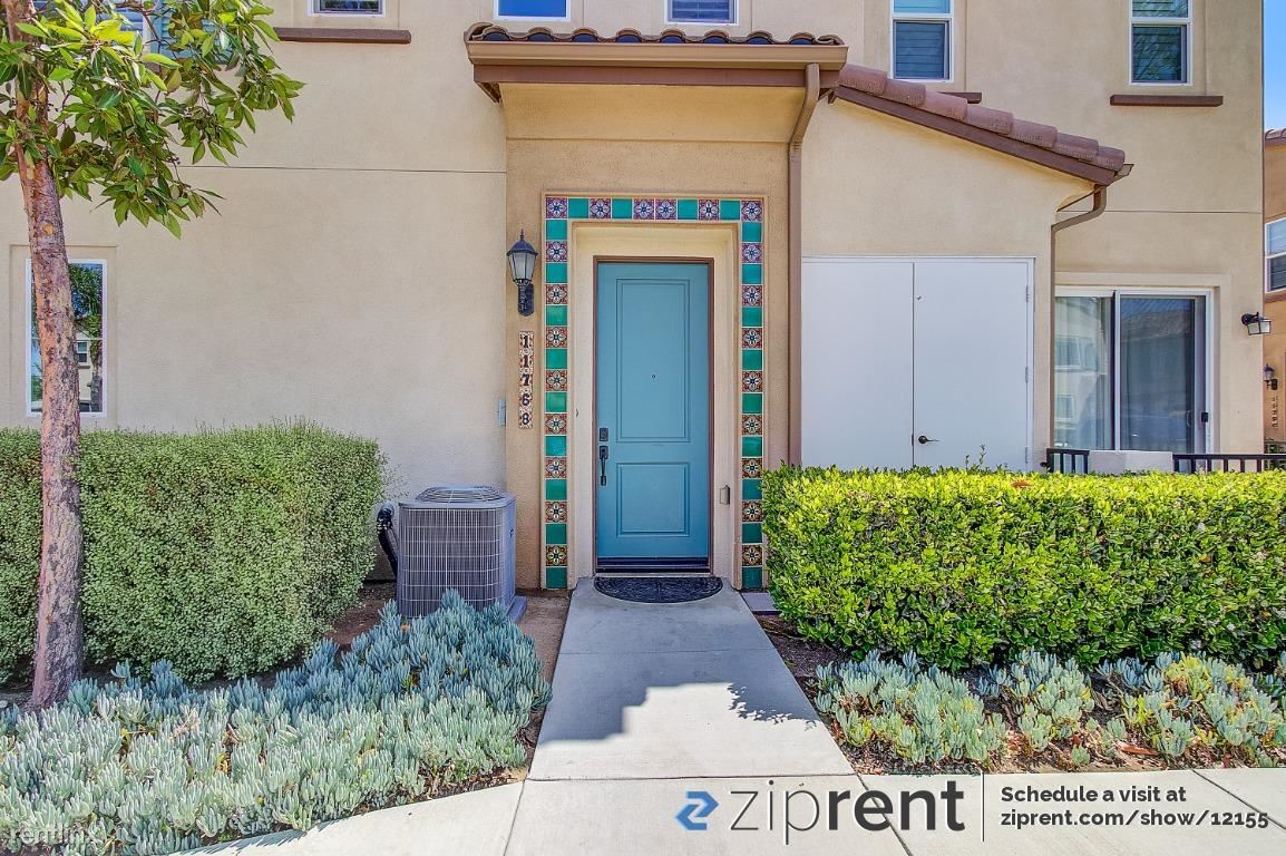 Primary Photo - 2 br, 2 bath Townhome - 11768 Lakeland Rd,...