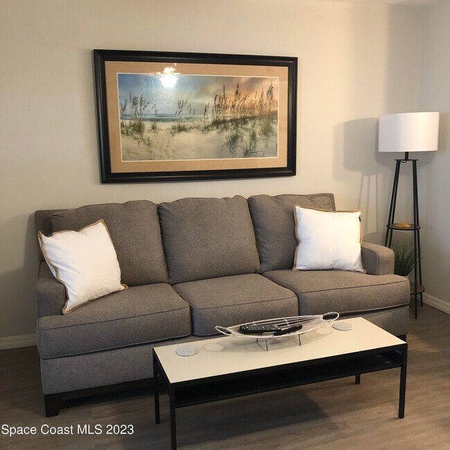 Foto del edificio - 325 Seaport Blvd
