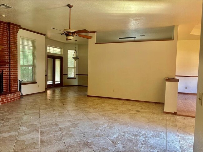 Building Photo - 3717 Barwick Dr