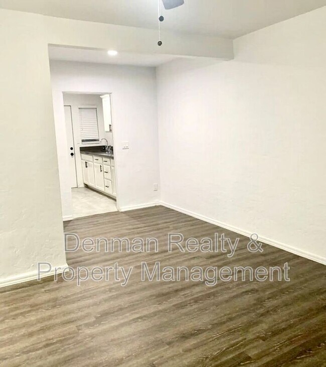 Foto del edificio - 4306 N 12th St
