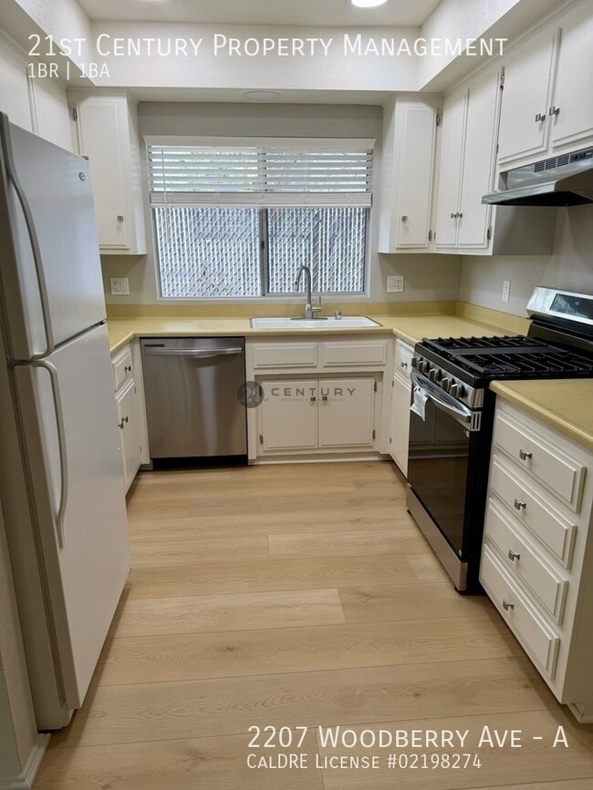 Foto del edificio - 2207 Woodberry Ave