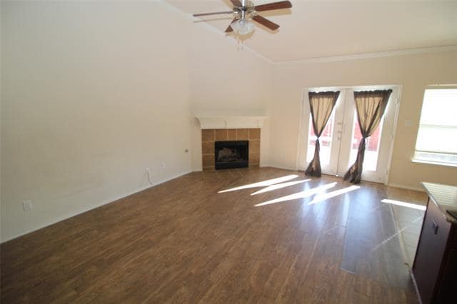 Foto del edificio - 2412 Eppright Dr