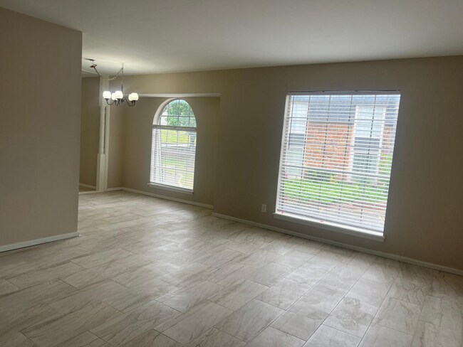 Foto del edificio - 4442 E 68th St