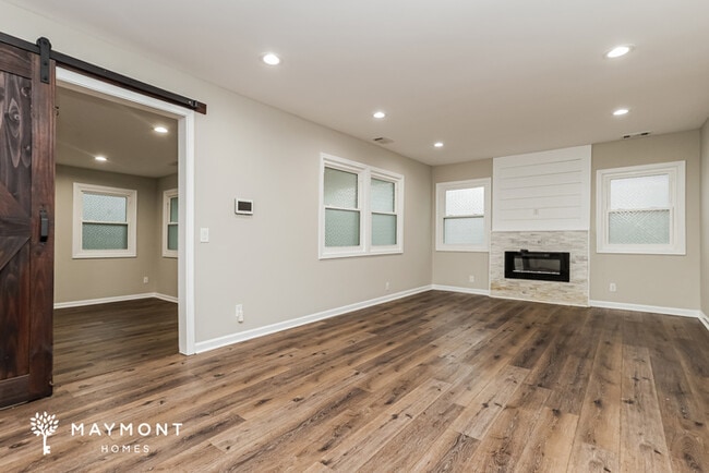 Foto del edificio - 905 King Dr SE