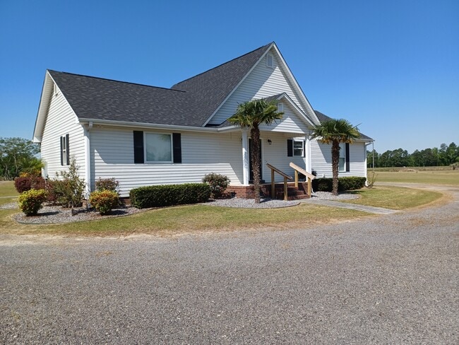 Back entrance - 1953 S Hill Rd