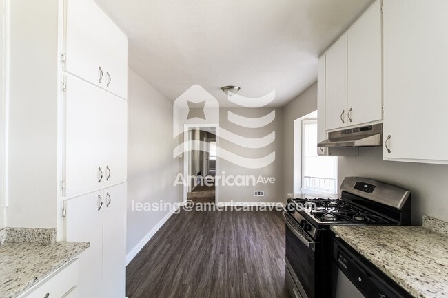 Foto del edificio - 4110 Althea Dr