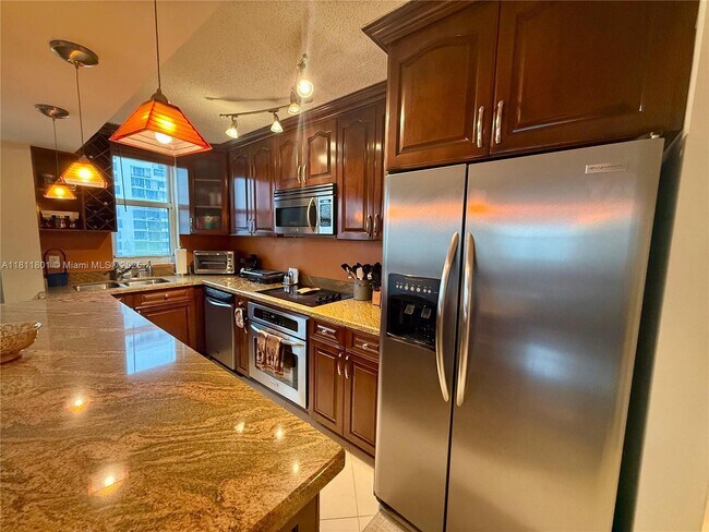 Foto del edificio - 770 Claughton Island Dr