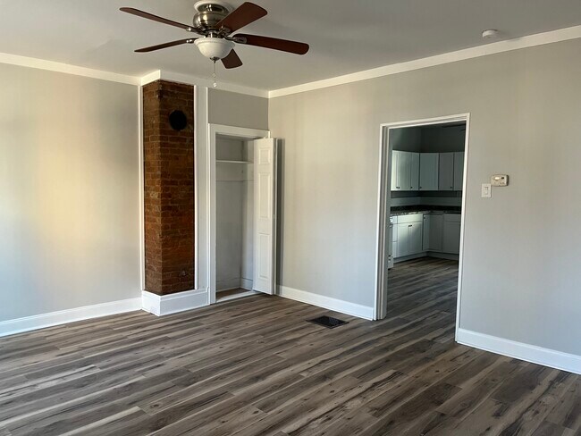 Sala de estar - 1350 Herman St