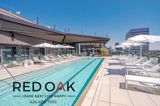 Building Photo - 6401 Wilshire Blvd