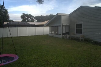 Building Photo - 2805 Northcote Dr